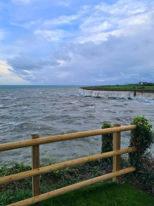 Spring Tide Cliff Top Glamping Pod With Direct Sea Views Birchington-on-Sea Eksteriør bilde